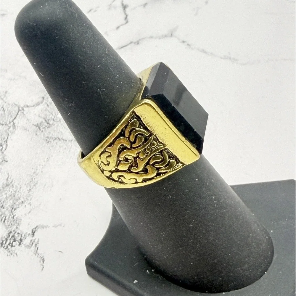Gold Tone Black Faceted‎ Stone Signet Style Ring Sizes 6.25 & 8.5 VIDEO